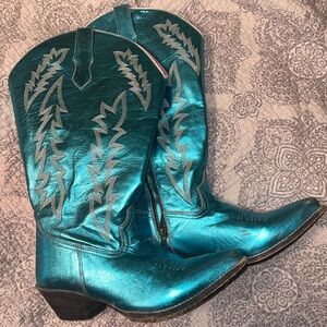 Wide calf friendly cowgirl boots